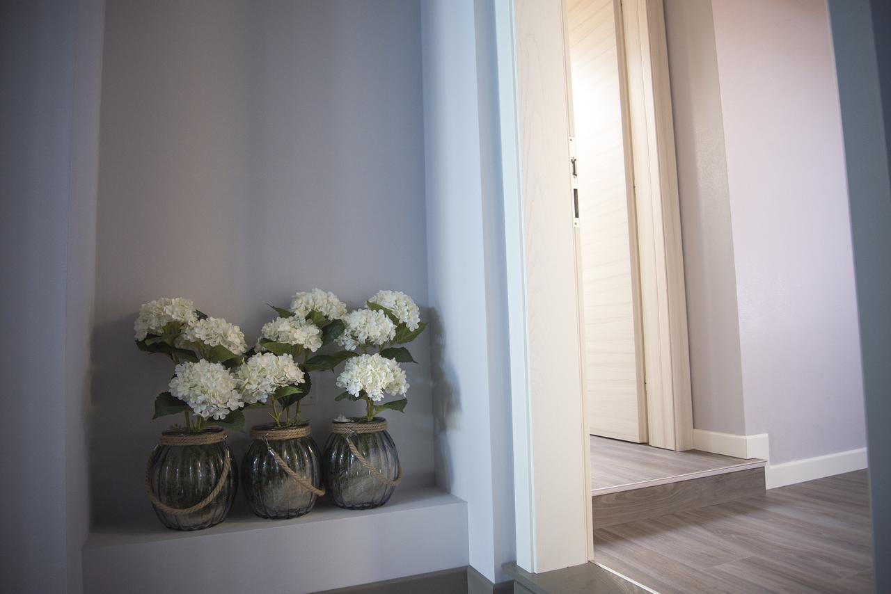 Michela Bb & Relais Bed & Breakfast Lonato Exterior photo